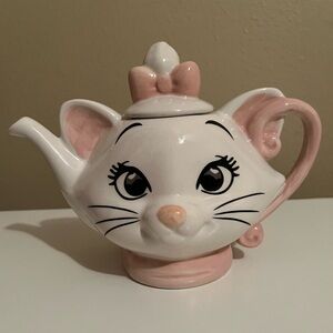 DISNEY Aristocats Marie teapot NWT